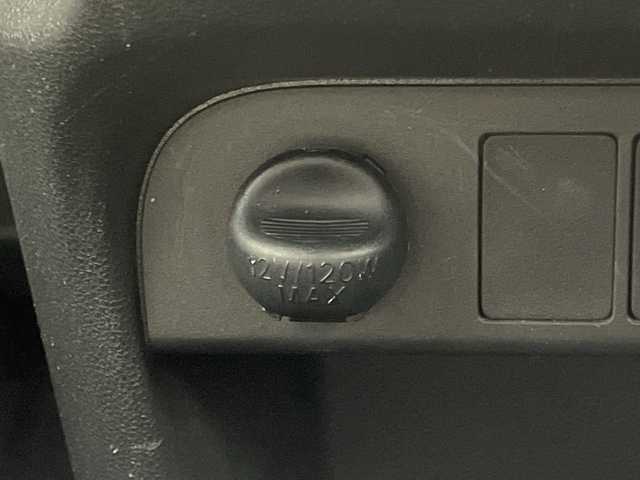 ダイハツ ムーヴ キャンバス G メイクアッフ SA Ⅱ 新潟県 2017(平29)年 9.2万km パールホワイトⅢ/ファインミントメタリック 2トーン 純正ディスプレイオーディオ【DUK-W67D】/　Bluetooth/CD/DVD/USB/スマートアシストII/・衝突回避支援ブレーキ機能/・衝突警報機能(対車両、対歩行者)/・車線逸脱警報機能/・誤発進抑制制御機能/・先行車発進お知らせ機能/両側パワースライドドア/コーナーセンサー/バックモニター/アイドリングストップ/LEDヘッドライト/ステアリングスイッチ