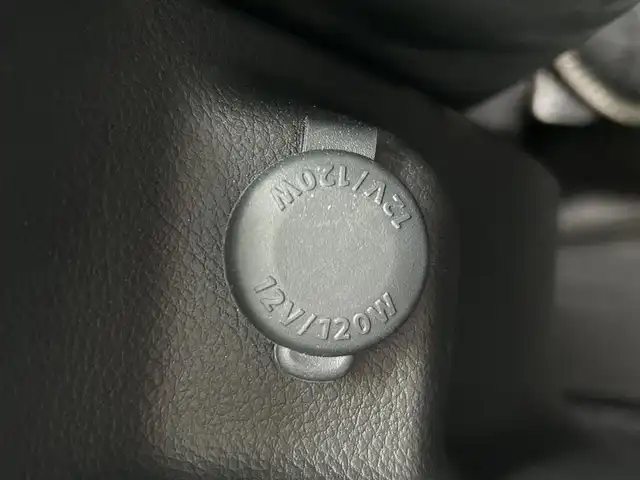 スズキ アルト S 長崎県 2019(令1)年 4.4万km スペリアホワイト /社外ナビ/フルセグTV/（AM/FM/CD/Bluetooth/フルセグTV）//社外ドライブレコ―ダー//衝突被害軽減ブレーキ//レーンキープアシスト//アイドリングストップ//運転席シートヒーター//ETC//キーレス