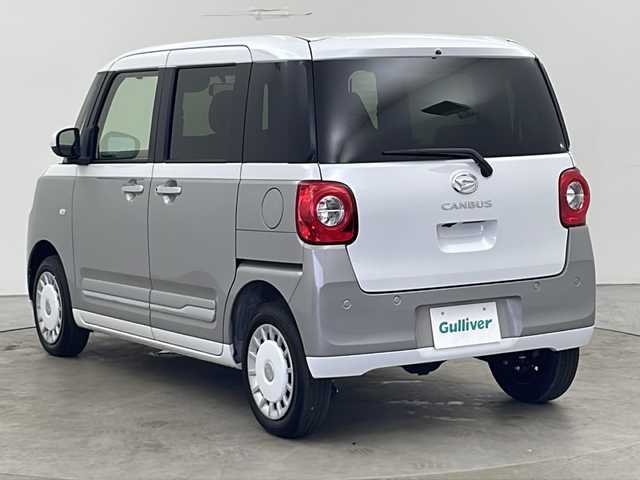 ダイハツ ムーヴ キャンバス ストライプス G ターボ 秋田県 2024(令6)年 0.2万km シャイニングホワイトパール/スムーズグレーマイカメタリック ４ＷＤ/両側パワースライドドア/衝突被害軽減システム/横滑り防止装置/レーンキープアシスト/後ろコーナーセンサー/前席シートヒーター/レーダークルーズコントロール/アイドリングストップ/クリアランスソナー/純正フロアマット/ＬＥＤライト/フォグランプ/オートライト/スペアキー/電動格納ミラー/自動パーキングブレーキ/オートホールド/オートエアコン/USBポート/ステアリングリモコン装着車両/バックカメラ装着車両