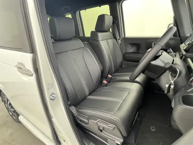 ホンダ Ｎ ＢＯＸ カスタム コーディネートスタイル 群馬県 2025(令7)年 0.1千km プラチナホワイトパール 登録済未使用車/純正ホンダコネクトナビ /バックカメラ/両側パワースライドドア /アダプディブクルーズコントロール/前後コーナーセンサー/前席シートヒーター /ABS/横滑り防止装置/衝突被害軽減システム/スマートキー/プッシュスタート/ハーフレザーシート/SRSエアバッグ（運転席/助手席/サイド/カーテン）/LEDライト/純正14インチアルミホイール