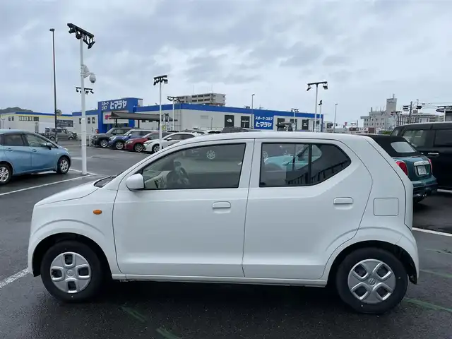 スズキ アルト L 長崎県 2021(令3)年 3.7万km スペリアホワイト シートヒーター/スタッドレスタイヤ積み込み/純正ＣＤ/オートライト/純正キーレス/電動格納ミラー/アイドリングストップ　/横滑り防止/ＥＴＣ