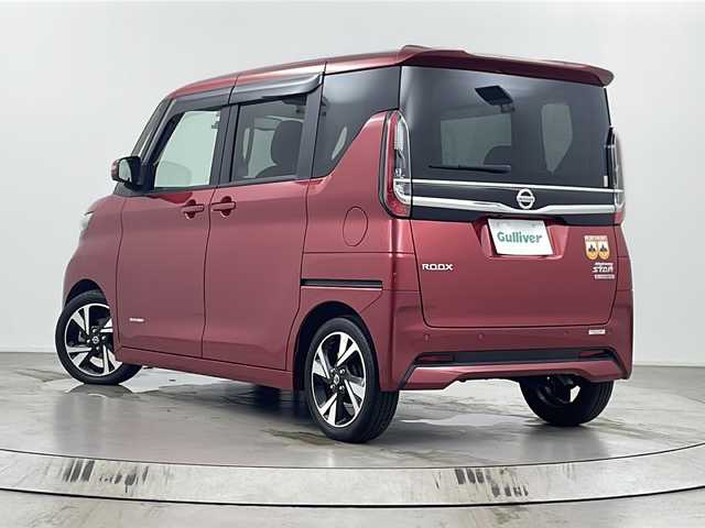 日産 ルークス ハイウェイスター Gターボ 埼玉県 2022(令4)年 3万km スパークリングレッドM 純正9インチナビ　/アラウンドビューモニター　/エマージェンシーブレーキ　/両側パワースライドドア　/フルセグＴＶ　/前後ドライブレコーダー　/ビルトインＥＴＣ　/前後コーナーセンサー　/オートＬＥＤライト　/ＥＴＣ