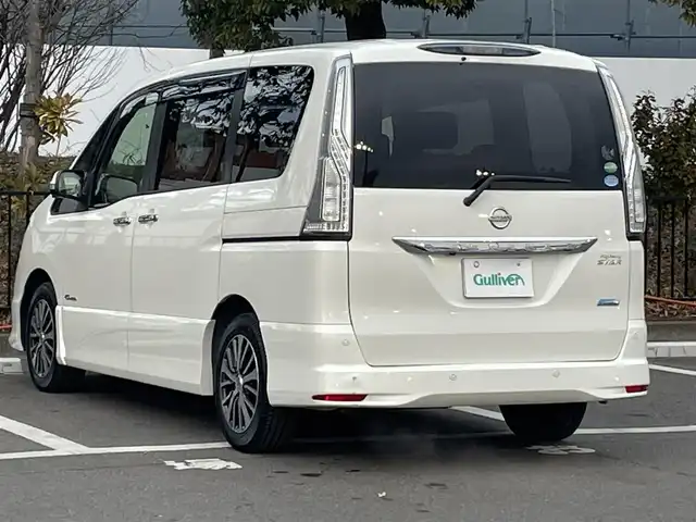 日産 セレナ