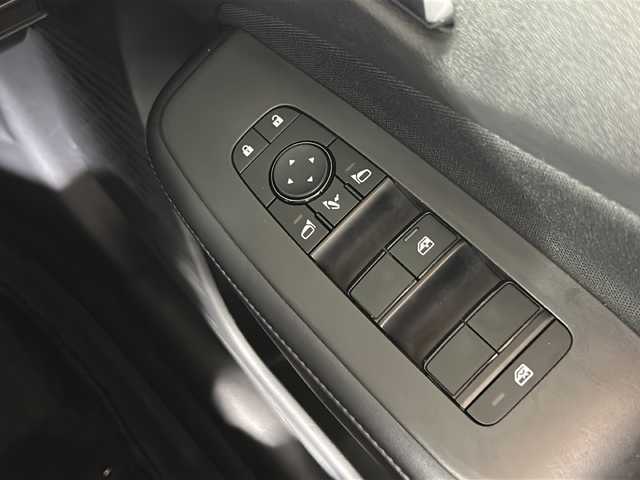 日産 ノート X 広島県 2022(令4)年 2.6万km ダークメタルグレー 禁煙/純正ナビ/フルセグTV/Bluetooth/USB/アラウンドビューモニター/デジタルインナーミラー /LEDオートライト/オートハイビーム/ワイヤレス充電/ドライブレコーダー/純正フロアマット/純正ドアバイザー/ビルトインETC2.0/スマートキー/スペアキー /プッシュスタート /純正16インチアルミホイール