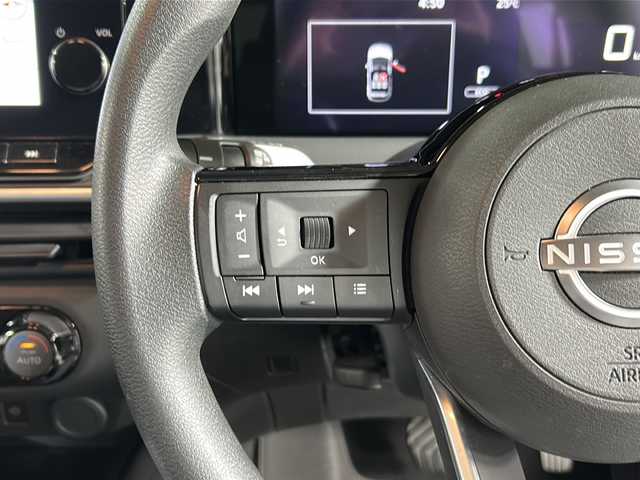 日産 ノート X 広島県 2022(令4)年 2.6万km ダークメタルグレー 禁煙/純正ナビ/フルセグTV/Bluetooth/USB/アラウンドビューモニター/デジタルインナーミラー /LEDオートライト/オートハイビーム/ワイヤレス充電/ドライブレコーダー/純正フロアマット/純正ドアバイザー/ビルトインETC2.0/スマートキー/スペアキー /プッシュスタート /純正16インチアルミホイール