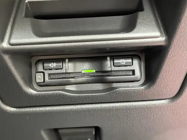 マツダ ＣＸ－６０ XD HV エクスクルーシブスポーツ 滋賀県 2023(令5)年 1.7万km ソウルレッドクリスタルM 禁煙車/マツダコネクトナビ/フルセグ.Bluetooth.Applecarplay.HDMI/全方位カメラ/i-Activsense/BOSEサウンド/ビルトインETC/レザーシート/全席シートヒーター/前席エアシート/ステアリングヒーター/前席パワーシート/パワーバックドア/置くだけ充電/パドルシフト/LEDヘッドライト/オートハイビーム/オートライト/スペアキー