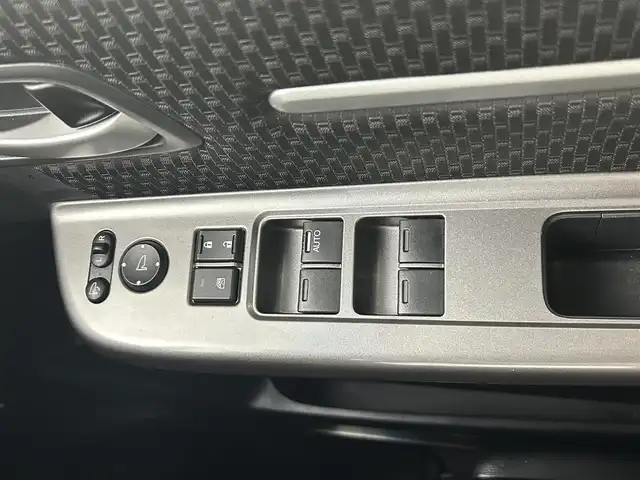 ホンダ ステップワゴン スパーダクールスピリット HセンシングBスタイル 岡山県 2019(令1)年 5.7万km モダンスティールM 純正メモリーナビ/【BT/フルセグTV/Carplay/USB接続/iPod】/型番:VXU-197SWi/両側パワースライドドア/レーダークルーズコントロール/バックカメラ/ハーフレザーシート/衝突軽減ブレーキシステム/純正ドライブレコーダー（前）/純正フロアマット/純正17インチアルミホイール/LEDヘッドライト/横滑り防止/禁煙車/パドルシフト