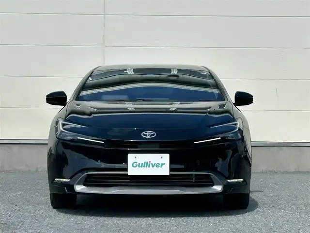 トヨタ プリウス Z 茨城県 2023(令5)年 3.8万km アティチュードブラックマイカ メーカーオプションナビ/パノラミックビューモニター/フルセグ/パワーバックドア/デジタルインナーミラー/ETC2.0/シートヒーター/パワーシート/純正ドアバイザー/クリアランスソナー/レーダークルーズコントロール/本革シート/レーンディパーチャーアラート/純正19インチアルミホイール/オートマチックハイビーム/ヘッドライトレベライザー/LEDヘッドライト