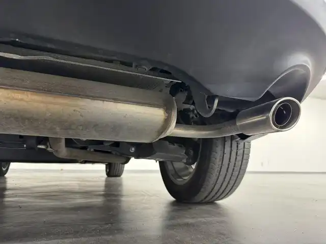 トヨタ ハリアー ハイブリッド Z レザーパッケージ 三重県 2021(令3)年 5.1万km ホワイトパールクリスタルシャイン ハイブリッド/FF/MTモード付フロアCVT/純正 12.3インチナビ/（AM/FM/TV/Bluetooth/USB/iPod/CarPlay/AndroidAuto/Miracast）/【OP】パノラミックビューモニター（シースルービュー機能付）/JBLプレミアムサウンドシステム（9スピーカー＆アンプ）/ドライブレコーダー 前後（デジタルミラー内蔵）/ETC2.0/Toyota Safety Sense/●プリクラッシュセーフティ/●レーントレーシングアシスト/●レーダークルコン/●アダプティブハイビームシステム/●ロードサインアシスト/・先行車発進告知機能/・ブラインドスポットモニター/・パーキングサポートブレーキ（前後静止物、後方接近車両）/など/装備/・デジタルインナーミラー（前後録画機能付）/・カラーヘッドアップディスプレイ/・ハンズフリーパワーバックドア/・本革シート（黒）/・シートヒーター＋ベンチレーション（D/N）/・ステアリングヒーター/・パワーシート（D8way（メモリー・4wayランバーサポート付）/N4way）/・左右独立オートエアコン/・オートワイパー/・18AW/など