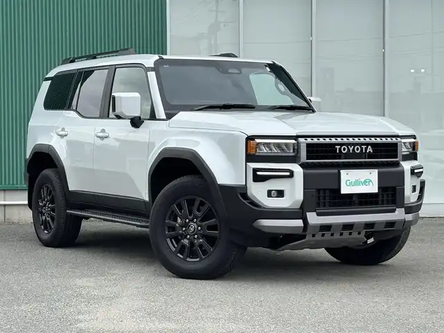 トヨタ ランドクルーザー ２５０ VX 福岡県 2024(令6)年 0.4万km プラチナホワイトパールマイカ プッシュスタートボタン/スマートキー/クルーズコントロール/純正メーカーナビ/Bluetoothオーディオ/USB接続/ETC2.0/全方位カメラ/フルセグTV/HDMI接続/サンルーフ/電動リアゲート/純正フロアマット/運転席パワーシート/レザーシート/純正アルミホイール/LEDヘッドライト/SOSコール