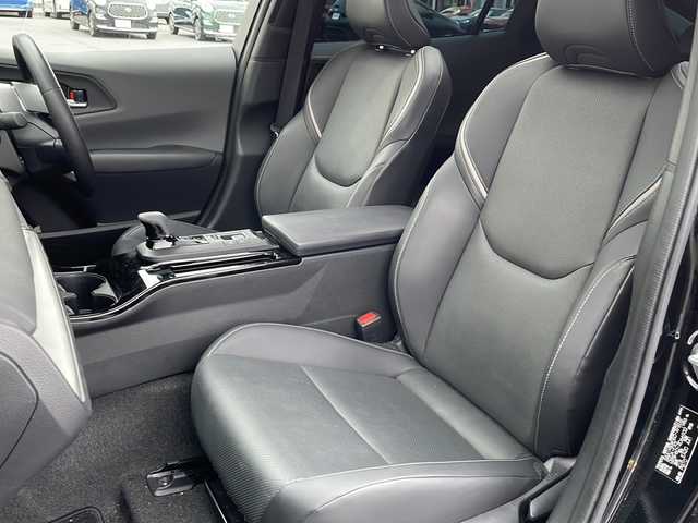 トヨタ プリウス Z 栃木県 2024(令6)年 5.1万km アティチュードブラックマイカ 純正SDナビ/Bluetooth USB /TV フルセグ/アラウンドビューモニター/ブラインドスポットモニター/デジタルインナーミラー/ガラスルーフ/電動バックドア/追従式クルーズコントロール/ETC2.0/ステアリングヒーター/シートヒーター/シートクーラー/レザーシート/パワーシート/コーナーセンサー/レーンキープアシスト/LEDヘッドライト/オートライト