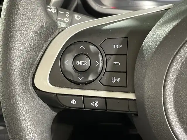 トヨタ ライズ G 福岡県 2022(令4)年 2.2万km ナチュラルベージュマイカM 純正9インチディスプレイオーディオ/・AM/FM/HDMI/AppleCarplay/フルセグTV/・バックモニター/スマートアシスト/コーナーセンサー/ETC2.0/ドライブレコーダー前後/ステアリングリモコン/LEDヘッドライト/・オートライト/スマートキー/・スペアキー/・プッシュスタート/純正16インチアルミホイール/純正フロアマット/純正ドアバイザー