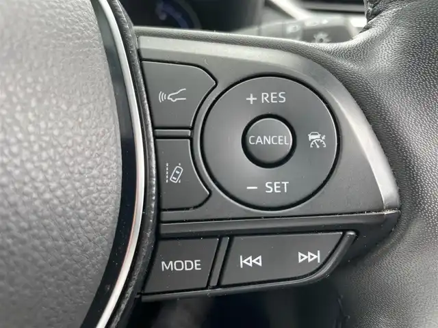 トヨタ ＲＡＶ４ ハイブリッドG 岩手県 2020(令2)年 5.1万km ホワイトパールクリスタルシャイン 純正９型ナビ　Ｆカメラ　Ｂカメラ　Ｂｌｕｅｔｏｏｔｈ　ＣＤ　ＤＶＤ　フルセグ　BSM　シートヒーター　ステアヒーター　ＬＥＤオートライト　純正１８ＡＷ　ルーフレール　ＰＷバックドア　ＡＣ１００Ｖ
