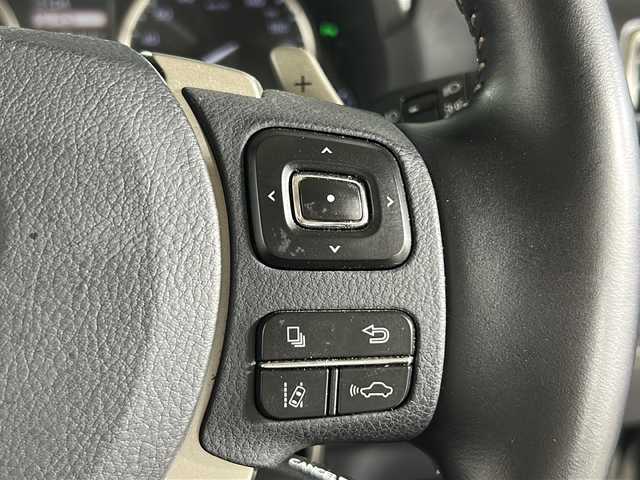 レクサス ＮＸ 300h バージョンL 広島県 2018(平30)年 6.6万km グラファイトブラックガラスフレーク 禁煙/レクサスセーフティシステムプラス/純正ナビ/CD/DVD/Blu-ray/DTV/Bluetooth/USB/パノラミックビューモニター(/76000)/純正OP18インチブロンズアルミホイール(/25000)/NAVI/AI-AVS(/100000)/クリアランスソナー /BSM(/60000)/LDA/三眼LEDオートライト/オートマチックハイビーム /ビルトインETC2.0/前後ドライブレコーダー/ステアリングスイッチ/ステアリングヒーター/AC100V電源/赤革シート/シートヒーター /シートベンチレーション /パワーシート/メモリーシート /パワーバックドア/スマートキー/プッシュスタート/純正フロアマット