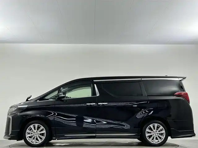 トヨタ アルファード S タイプゴールド 埼玉県 2020(令2)年 3.6万km ブラック サンルーフ 後席モニター 純正10.5型DA　TV　CD　DVD　BT　レーダークルーズコントロール　レーンキープアシスト　BSM　液晶ミラー　両側電動　コーナーセンサー　パワーバックドア　ETC