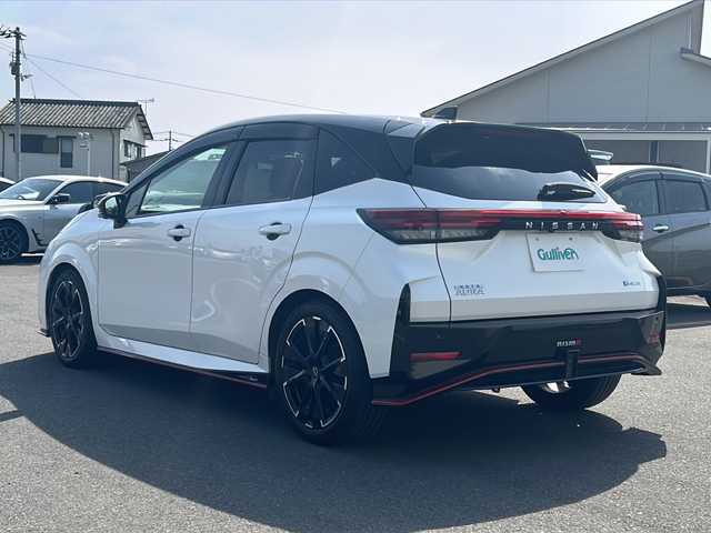 日産 オーラ ニスモ 香川県 2022(令4)年 3.6万km ピュアホワイトパール / スーパーブラック 2トーン プロパイロット/デジタルミラー/純正ナビ/フルセグTV/純正アルミ/LEDヘッドライト/シートヒーター/全方位カメラ/車線逸脱/ETC/前後コーナーセンサー/スペアキー/オートライト