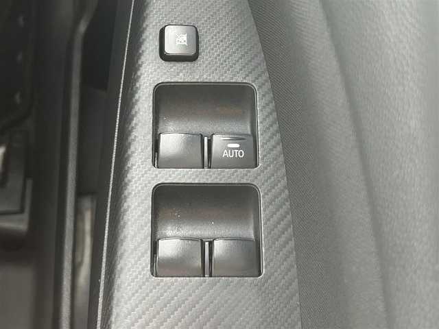 三菱 ミラージュ G 岡山県 2020(令2)年 7.1万km ホワイトダイヤモンド 登録時走行距離70975km/社外ナビ(AM.FM.CD.DVD.TV.BT)/フルセグTV/バックカメラ/ETC/前後ドライブレコーダー/衝突軽減ブレーキ/横滑り防止装置/クルーズコントロール/レーンキープアシスト/オートライト/オートマチックハイビーム/アイドリングストップ/15インチ純正AW/純正フロアマット/プッシュスタート/ドアバイザー