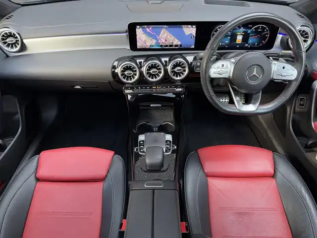 メルセデス・ベンツ ＣＬＡ２００ｄ AMGライン 和歌山県 2019(令1)年 5.2万km デニムブルー 純正ナビ /フルセグTV /360度カメラ /アドバンスドパッケージ /HUD /アドバンスドサウンド/レーダーセーフティパッケージ /パノラミックスライディングルーフ /レザーエクスクルーシブ /赤黒コンビレザー /ETC