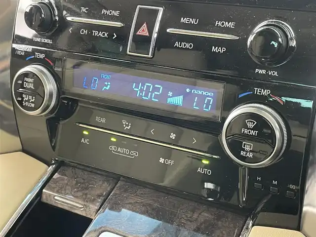 トヨタ アルファードハイブリット エグゼクティブ ラウンジ 埼玉県 2020(令2)年 5.4万km ホワイトパールクリスタルシャイン メーカーナビ　ＪＢＬ　ＢＳＭ　リアモニター　ベージュレザーシート　サンルーフ　パノラミックビューモニター　デジタルインナーミラー　ステアリングヒーター　三眼ＬＥＤ　ＡＣ１００Ｖ　ドラレコ　ＥＴＣ