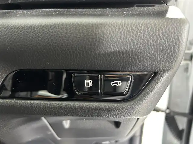 レクサス ＮＸ 350h Fスポーツ 佐賀県 2023(令5)年 3.2万km ホワイトノーヴァガラスフレーク 純正ナビ/AM/FM/フルセグTV/Bluetooth/三眼LEDヘッドライト/レクサスチームメイトアドバンストパーク/パノラミックビューモニター/レーンキープアシスト/デジタルインナーミラー/ヘッドアップディスプレイ/オレンジキャリパー/ブラインドスポットモニター/後席電動格納/電動リアゲート/ワイヤレス充電/ステアリングヒーター/レザーシート/前席シートヒーター/前席エアシート/パドルシフト/純正20インチアルミホイール/スマートキー/スペアキー/カードキー/純正フロアマット
