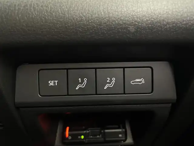 マツダ ＣＸ－３０ 20S Lパッケージ 大阪府 2020(令2)年 6.1万km ディープクリスタルブルーマイカ i-ACTIVSENSE/ 　・スマートブレーキサポート/　・車線逸脱警報機能/　・クルージングトラフィックサポート/　・ドライバーアテンションサポート/BOSEサウンド/純正ナビ（Bluetooth/CD/DVD）/フルセグTV/全方位カメラ/レーダークルーズコントロール/LEDヘッドライト/オートハイビームアシスト/レザーシート/パワーシート/シートヒーター/純正18インチアルミホイール/ブラインドスポットモニター/電動テールゲート/スマートキー/ETC