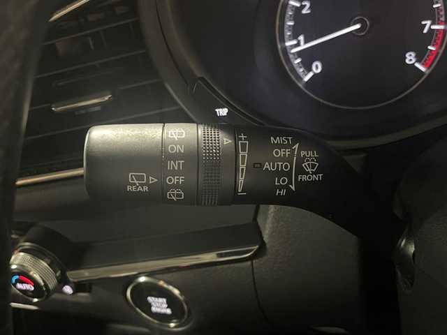 マツダ ＣＸ－３０ 20S Lパッケージ 大阪府 2020(令2)年 6.1万km ディープクリスタルブルーマイカ i-ACTIVSENSE/ 　・スマートブレーキサポート/　・車線逸脱警報機能/　・クルージングトラフィックサポート/　・ドライバーアテンションサポート/BOSEサウンド/純正ナビ（Bluetooth/CD/DVD）/フルセグTV/全方位カメラ/レーダークルーズコントロール/LEDヘッドライト/オートハイビームアシスト/レザーシート/パワーシート/シートヒーター/純正18インチアルミホイール/ブラインドスポットモニター/電動テールゲート/スマートキー/ETC