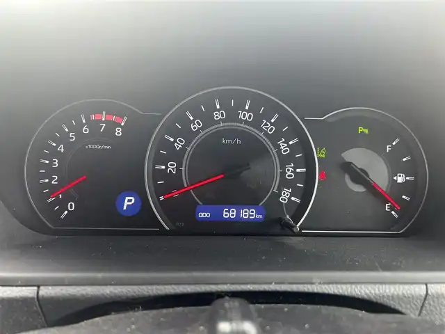 トヨタ ヴォクシー ZS 煌Ⅲ 岡山県 2021(令3)年 6.9万km ブラッキッシュアゲハガラスフレーク 登録時走行距離68.189km/純正10インチナビ/（AM.FM.BT.TV.）/バックカメラ/両側パワースライドドア/トヨタセーフティセンス/・プリクラッシュセーフティ/・レーンディパーチャアラート/・オートマチックハイビーム/クリアランスソナー/ビルトインETC/LEDヘッドライト/スマートキー/プッシュスタート