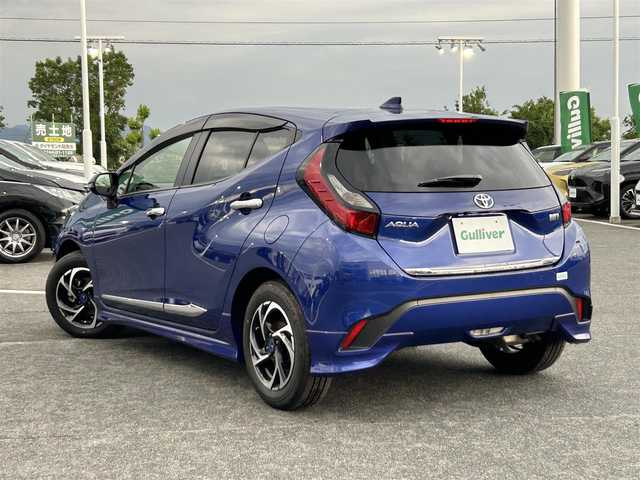 トヨタ アクア G 奈良県 2021(令3)年 1.1万km ダークブルーマイカM 純正ディスプレイオーディオ /ナビキット /モデリスタフルエアロ /モデリスタアルミホイール /パーキングサポートブレーキ /レーダークルーズコントロール /プリクラッシュセーフティ /ドライブレコーダー /ETC /バックカメラ/純正フロアマット/前後コーナーセンサー/LEDヘッドライト/オートライト/オートハイビーム/レーンキープアシスト