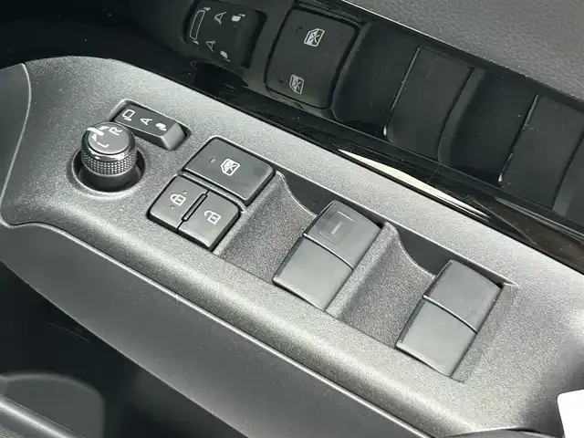 トヨタ アクア G 奈良県 2021(令3)年 1.1万km ダークブルーマイカM 純正ディスプレイオーディオ /ナビキット /モデリスタフルエアロ /モデリスタアルミホイール /パーキングサポートブレーキ /レーダークルーズコントロール /プリクラッシュセーフティ /ドライブレコーダー /ETC /バックカメラ/純正フロアマット/前後コーナーセンサー/LEDヘッドライト/オートライト/オートハイビーム/レーンキープアシスト