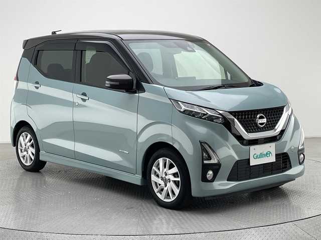 日産 デイズ ハイウェイスターX 兵庫県 2020(令2)年 3.3万km アッシュブラウン/ソーダブルー 純正CDオーディオ/エマージェンシーブレーキ/バックカメラ/LEDヘッドライト/ヘッドライトレベライザー/純正14インチAW/クリアランスソナー/アイドリングストップ/スペアキー1本/純正フロアマット/純正ドアバイザー/LKA