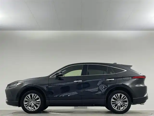 トヨタ ハリアー ハイブリッド Z レザーパッケージ 埼玉県 2020(令2)年 3.6万km プレシャスブラックパール 純正12.3型DA TV 360° BSM 液晶ミラー ETC　置くだけ充電　ハンドルヒーター　シートヒーター　ベンチレーション　レーダークルーズコントロール　レーンキープアシスト　パワーバックドア禁煙