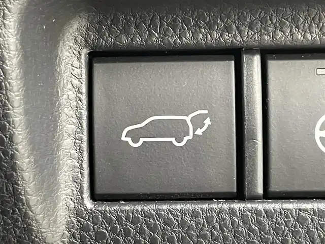 トヨタ ハリアー ハイブリッド Z レザーパッケージ 埼玉県 2020(令2)年 3.6万km プレシャスブラックパール 純正12.3型DA TV 360° BSM 液晶ミラー ETC　置くだけ充電　ハンドルヒーター　シートヒーター　ベンチレーション　レーダークルーズコントロール　レーンキープアシスト　パワーバックドア禁煙