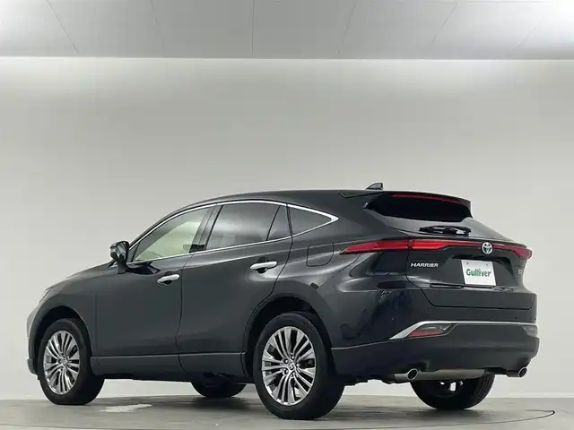 トヨタ ハリアー ハイブリッド Z レザーパッケージ 埼玉県 2020(令2)年 3.6万km プレシャスブラックパール 純正12.3型DA TV 360° BSM 液晶ミラー ETC　置くだけ充電　ハンドルヒーター　シートヒーター　ベンチレーション　レーダークルーズコントロール　レーンキープアシスト　パワーバックドア禁煙