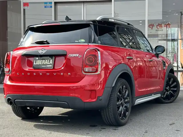 ＭＩＮＩ ミニ クロスオーバー クーパー D 高知県 2020(令2)年 2.9万km チリ・レッド ワンオーナー/純正HDDナビ/【AM/FM/BT】/バックカメラ/クルーズコントロール(追従走行有り)/衝突被害軽減ブレーキ/インテリジェントセーフティ/ドラレコ/車線逸脱制御/横滑り防止/ルーフレール/ハーフレザーシート/シートヒーター/コーナー、バックセンサー/パワーバックドア/ミラー一体型ETC/オートワイパー/オートライト/純正LEDライト/スマートキー/プッシュスタート/アイドリングストップ/純正アルミホイール 18インチ/ウインカーミラー/純正フロアマット/スペアキー×1【スマートキー】/整備手帳（保証書）/取扱説明書
