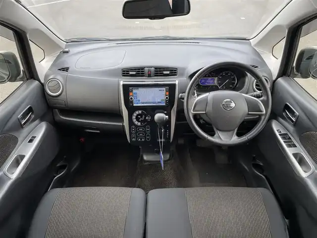 日産 デイズ ハイウェイスターX 東京都 2013(平25)年 2.3万km プレミアムパープルP アラウンドビューモニター　/純正ナビ/・Ｂｌｕｅｔｏｏｔｈ　/・フルセグ　/・ＣＤ／ＤＶＤ再生　/純正フロアマット　/スマートキープッシュスタート　/純正アルミ　/ベンチシート　/アイドリングストップ