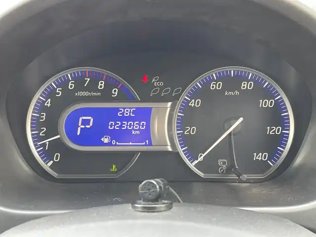 日産 デイズ ハイウェイスターX 東京都 2013(平25)年 2.3万km プレミアムパープルP アラウンドビューモニター　/純正ナビ/・Ｂｌｕｅｔｏｏｔｈ　/・フルセグ　/・ＣＤ／ＤＶＤ再生　/純正フロアマット　/スマートキープッシュスタート　/純正アルミ　/ベンチシート　/アイドリングストップ