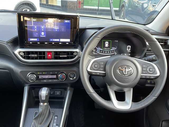 トヨタ ライズ Z 長野県 2020(令2)年 1.9万km ナチュラルベージュマイカM スマートアシスト/・衝突警報機能/・標識認識機能/・先行車発進お知らせ機能/・全車速追従機能付アダプティブクルーズコントロール/・レーンキープコントロール/・ふらつき警報/・路側逸脱警報機能/・コーナーセンサー/純正SDナビ【NSZT-Y68T】/(CD/DVD/フルセグTV/BT)/バックカメラ/ビルトインETC/シートヒーター（D・N席）/革巻きステアリング/ステアリングスイッチ/LEDヘッドライト/フォグランプ/オートライト/スマートキー/Pスタート/電動格納ミラー/純正17インチAW/ドアバイザー