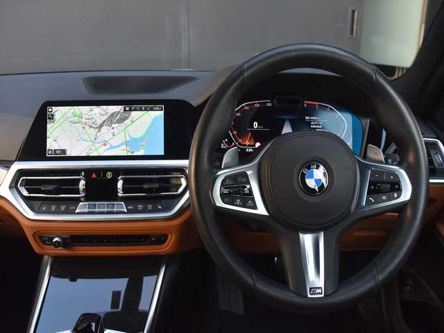 ＢＭＷ ＢＭＷ ３２０ｄ xDrive ツーリング Mスポーツ 和歌山県 2019(令1)年 4.2万km ガンＭ 1オーナー /純正ナビ /バックカメラ /コンフォートパッケージ /ハイラインパッケージ /茶革シート/シートヒーター /パーキングアシストプラス /パワーバックドア /ストレージパッケージ /LEDヘッドライト/純正18AW