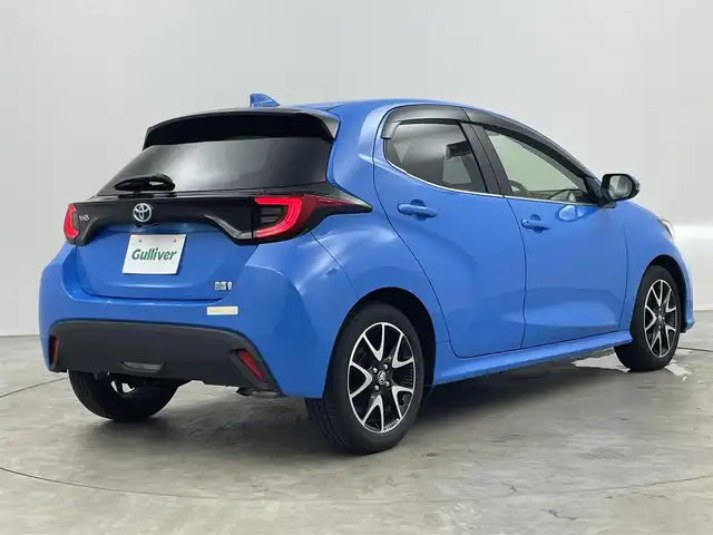 トヨタ ヤリス ハイブリッド Z 埼玉県 2022(令4)年 1.7万km シアンM 純正ディスプレイオーディオ/ Bluetooth USB Carplay/パノラミックビューモニター/トヨタセーフティセンス/プリクラッシュセーフティ/レーダークルーズコントロール/クリアランスソナー /レーンキープアシスト/シートヒーター/ドライブレコーダー/LEDオートライト/オートハイビーム/ビルトインETC