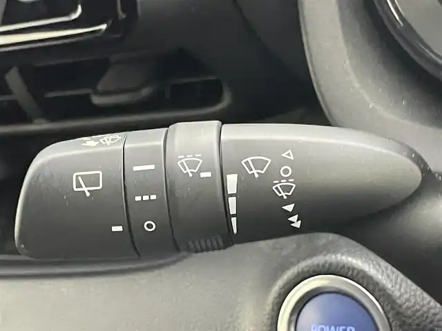 トヨタ ヤリス ハイブリッド Z 埼玉県 2022(令4)年 1.7万km シアンM 純正ディスプレイオーディオ/ Bluetooth USB Carplay/パノラミックビューモニター/トヨタセーフティセンス/プリクラッシュセーフティ/レーダークルーズコントロール/クリアランスソナー /レーンキープアシスト/シートヒーター/ドライブレコーダー/LEDオートライト/オートハイビーム/ビルトインETC