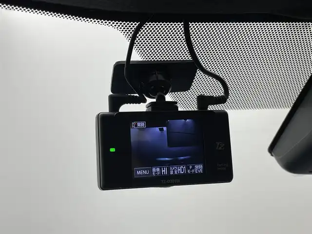 トヨタ ヤリス ハイブリッド Z 埼玉県 2022(令4)年 1.7万km シアンM 純正ディスプレイオーディオ/ Bluetooth USB Carplay/パノラミックビューモニター/トヨタセーフティセンス/プリクラッシュセーフティ/レーダークルーズコントロール/クリアランスソナー /レーンキープアシスト/シートヒーター/ドライブレコーダー/LEDオートライト/オートハイビーム/ビルトインETC