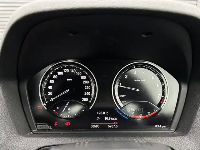 ＢＭＷ ２２０ｉ カブリオレ Mスポーツ 茨城県 2018(平30)年 5.1万km アルピンホワイトⅢ ファストトラックパッケージ /・アダプティブMサス /・18インチMライトアロイホイール /・Mスポーツブレーキ /赤革 /シートヒーター /M付パワーシート  /アダプティブLED /インテリジェントSFT /LDW /Bカメラ /PDC /クルコン /ETC2.0 /禁煙車