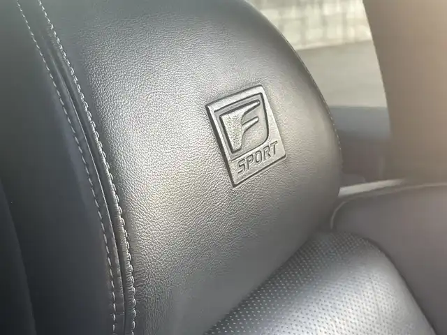 レクサス ＬＳ 600h Fスポーツ 青森県 2013(平25)年 7.4万km ホワイトノーヴァガラスフレーク /4WD/サンルーフ/マークレビンソン・/　プレミアムサウンドシステム/TRDエアロ/TRDマフラー/純正HDDナビ/　(フルセグTV/Bt/DVD)/バックカメラ/プリクラッシュセーフティー/BSM/コーナーセンサー/LEDオートライト/オートマチックハイビーム/オートワイパー/クルーズコントロール/革巻き電動チルトステア/ステアヒーター/パドルシフト/前席シートヒーター・エアシート・/　メモリー付きパワーシート /全ドア/ソフトクローザー/パワーバックドア/オーディオ/ステアスイッチ/純正20インチ鍛造アルミホイール/純正フロアマット/社外レーダー探知機/DSRC/ETC/W/サイド/カーテン/ニーエアバッグ/リア5面スモークフィルム/ABS/スマートキー/カードキー/保証書/取説