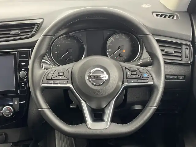 日産 エクストレイル 20Xi 新潟県 2020(令2)年 4.4万km ダイヤモンドブラック ワンオーナー/4WD/純正メモリナビ【MM520D-L】/　フルセグTV/Bluetooth/CD/DVD/プロパイロット/衝突被害軽減ブレーキ/レーンキープアシスト/レーダークルーズコントロール/レザーシート/全席シートヒーター/アラウンドビューモニター/パワーバックドア/インテリジェントルームミラー/前後コーナーセンサー/ドライブレコーダー【DH5-D】/ビルトインETC/ミラーヒーター/アイドリングストップ/オートマチックハイビーム/純正AWセット夏タイヤ積込/レザーステアリング