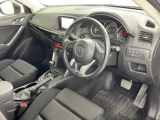 マツダ ＣＸ－５ XD 道央・札幌 2012(平24)年 6.5万km ブラック 社外SDナビ/AM/FM/CD/DVD/ワンセグTV/バックカメラ/ETC/横滑り防止装置/アイドリングストップ/オートライト/HIDヘッドライト/フォグランプ/スマートキー/プッシュスタート/電動格納ミラー/純正17インチAW/純正フロアマット/純正ドアバイザー/保証書/取扱説明書