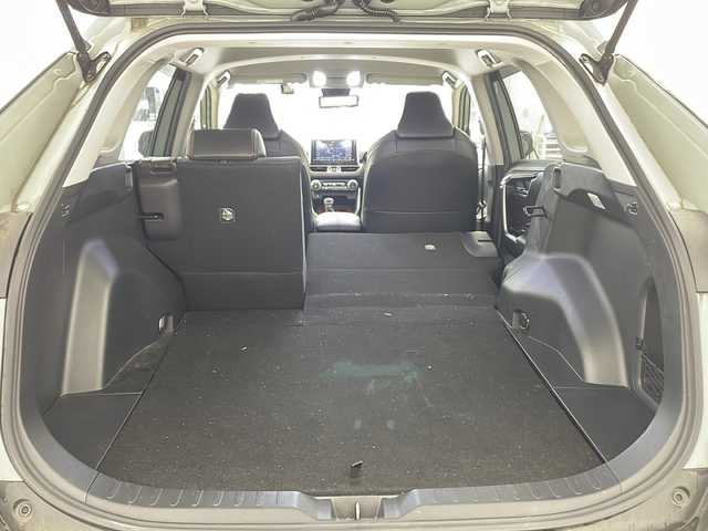 トヨタ ＲＡＶ４ アドベンチャー 兵庫県 2020(令2)年 6.6万km アーバンカーキ ・アルパイン9インチナビ（X9NX）/・CD/DVD再生/・USB接続/・フルセグテレビ/・Bluetoothオーディオ/・バックカメラ/・ビルドインETC/・トヨタセーフティセンス/・プリクラッシュセーフティ/・レーダークルーズコントロール/・レーンディパーチャーアラート/・横滑り防止機能/・盗難防止装置/・ダウンヒルアシストコントロール/・前後コーナーセンサー/・前方ドライブレコーダー/・オートライト/・オートマチックハイビーム/・LEDヘッドライト/・フォグランプ/・４WD/・デジタルインナーミラー/・MTモード付AT/・スマートキー/・純正フロアマット/・純正アルミホイール/・ルーフレール/・パワーシート（運転席）/・W＋サイドエアバック/・オートブレーキホールド/・カーテンエアバック
