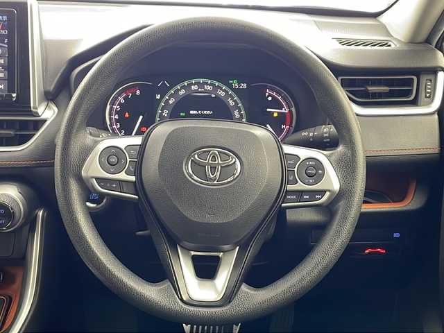 トヨタ ＲＡＶ４ アドベンチャー 兵庫県 2020(令2)年 6.6万km アーバンカーキ ・アルパイン9インチナビ（X9NX）/・CD/DVD再生/・USB接続/・フルセグテレビ/・Bluetoothオーディオ/・バックカメラ/・ビルドインETC/・トヨタセーフティセンス/・プリクラッシュセーフティ/・レーダークルーズコントロール/・レーンディパーチャーアラート/・横滑り防止機能/・盗難防止装置/・ダウンヒルアシストコントロール/・前後コーナーセンサー/・前方ドライブレコーダー/・オートライト/・オートマチックハイビーム/・LEDヘッドライト/・フォグランプ/・４WD/・デジタルインナーミラー/・MTモード付AT/・スマートキー/・純正フロアマット/・純正アルミホイール/・ルーフレール/・パワーシート（運転席）/・W＋サイドエアバック/・オートブレーキホールド/・カーテンエアバック