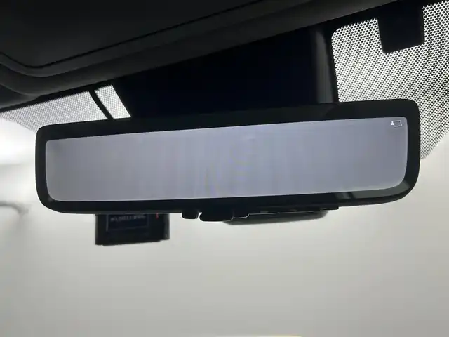 トヨタ ＲＡＶ４ ハイブリッドG 埼玉県 2022(令4)年 4万km ホワイトパールクリスタルシャイン パノラマムーンルーフ　レザーシート　シートベンチレーション　パワーシート　シートポジションメモリー　純正ディスプレイオーディオ　全周囲モニター　Ｍｉｒａｃａｓｔ　Ｂｌｕｅｔｏｏｔｈ　レーダークルーズ液晶
