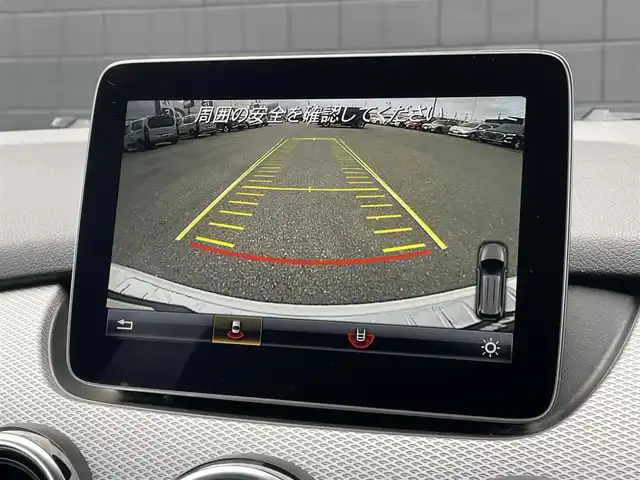 メルセデス・ベンツ Ｂ１８０ 三重県 2018(平30)年 2.5万km カルサイトホワイト レーダーセーフティーＰＫＧ/ＡＣＣ/ブラインドスポット/純正ナビ/ＴＶ/Ｂカメラ/ハーフレザー/シートヒーター/ＥＴＣ/プッシュスタート/ＬＥＤヘッドライト/純正１７インチＡＷ