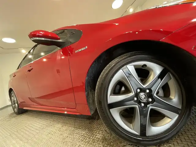 トヨタ プリウス A ツーリングセレクション 愛知県 2019(令1)年 4.6万km エモーショナルレッドⅡ アドバンスパーク　/純正９インチTコネクトナビ　/(FM/AM/CD・DVD再生/フルセグTV/SD/Bluetooth)/トヨタセーフティセンス　/　　-プリクラッシュセーフティ/　　-レーンディパーチャーアラート（LDA)/　　-オートマチックハイビーム/　　-レーダークルーズコントロール　/純正フロントエアロ　/黒レザーシート　/ビルトインＥＴＣ　/シートヒーター/LEDヘッドライト/LEDフォグランプ/ヘッドアップディスプレイ/ブライドスポットモニター（BSM)/バックカメラ　/ドライブレコーダー　/クリアランスソナー